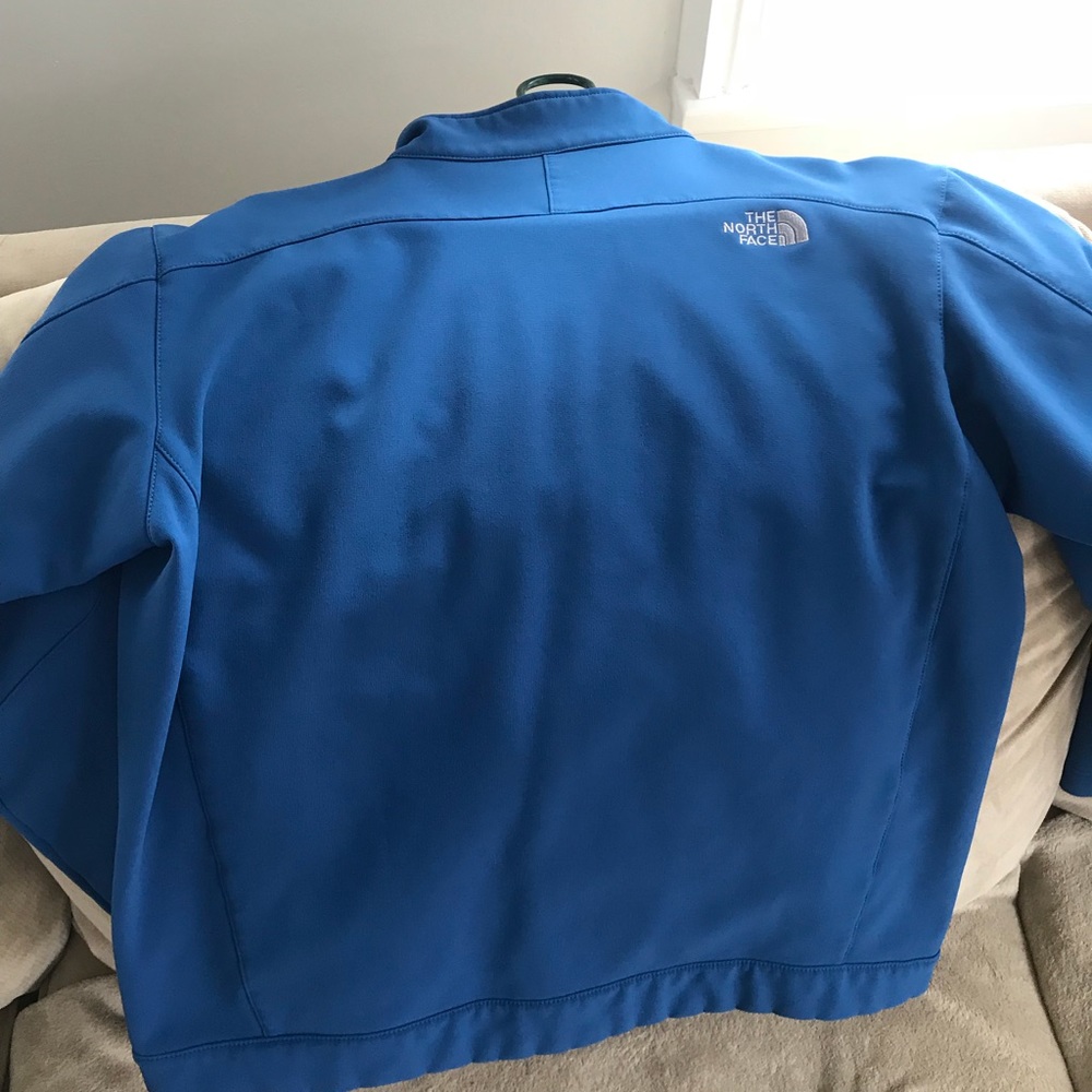 North face jacket - Picture 2 of 5